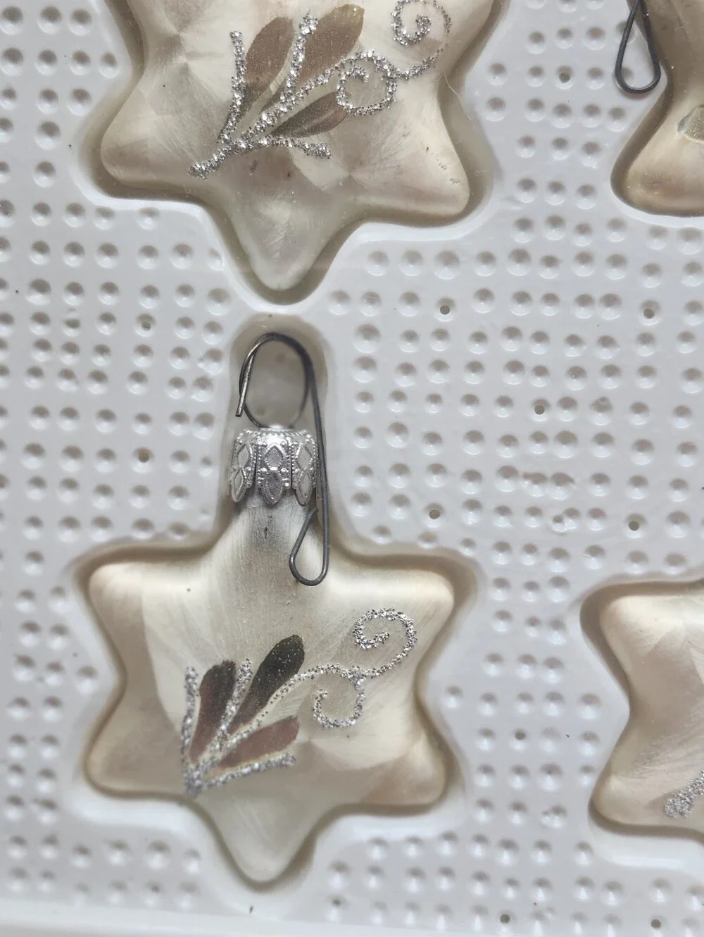 Kurt Adler Champagne Glass Star Ornaments with Silver Accents (Set of 4)